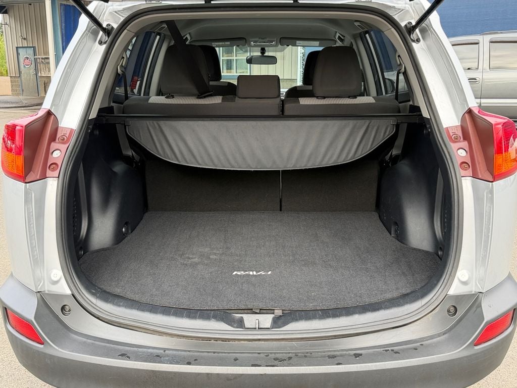 2014 Toyota RAV4 LE