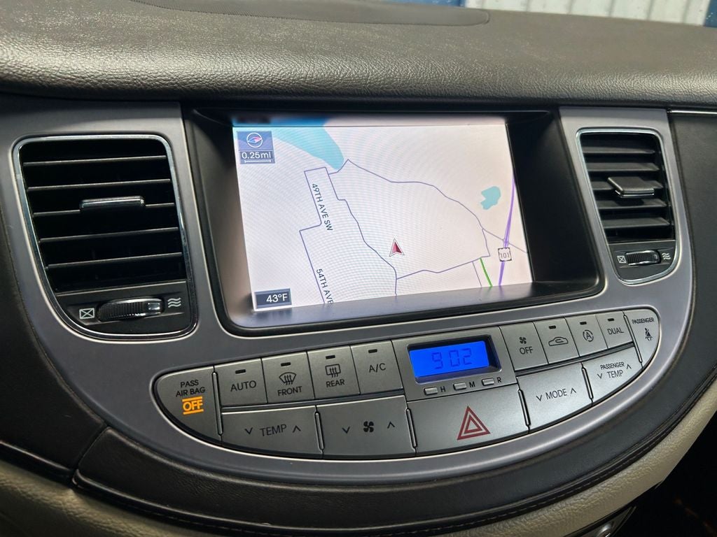 2011 Hyundai Genesis 4.6