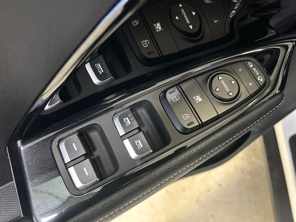 2021 Kia Niro Plug-In Hybrid EX