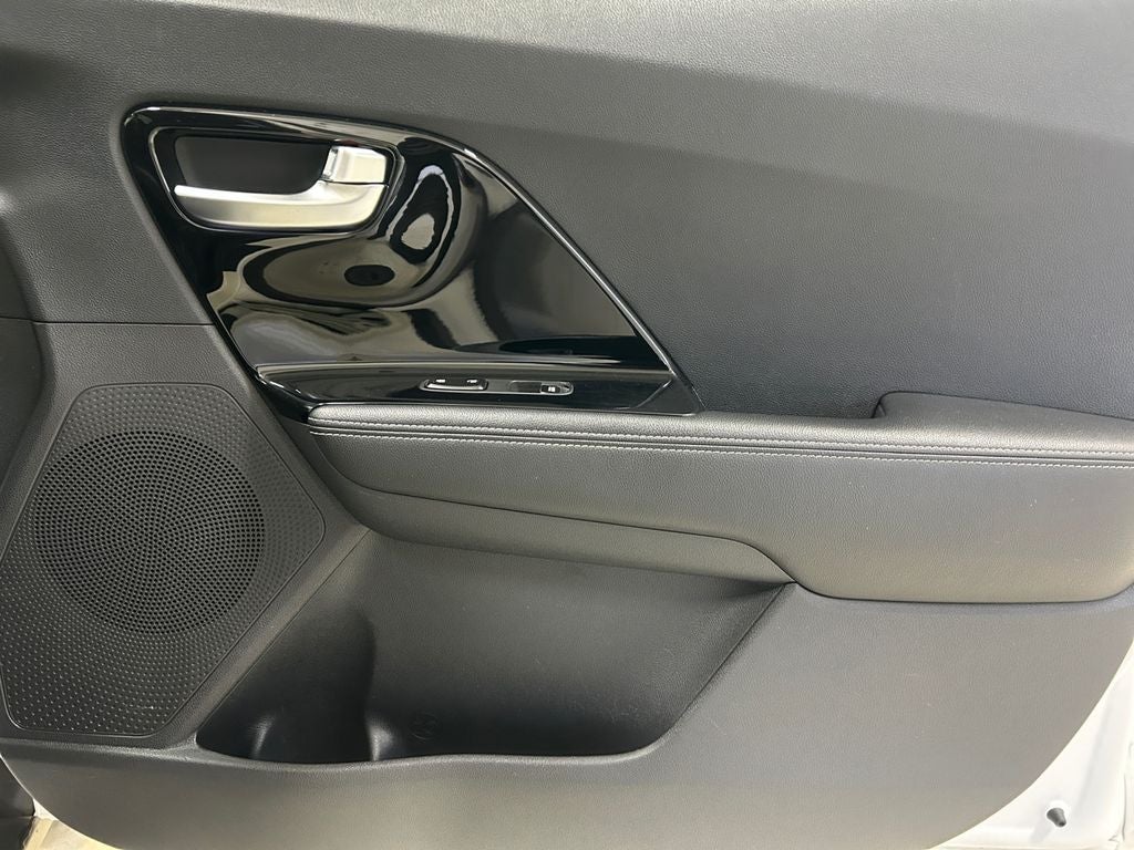 2021 Kia Niro Plug-In Hybrid EX