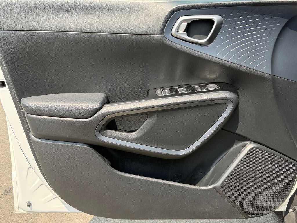2023 Kia Soul EX