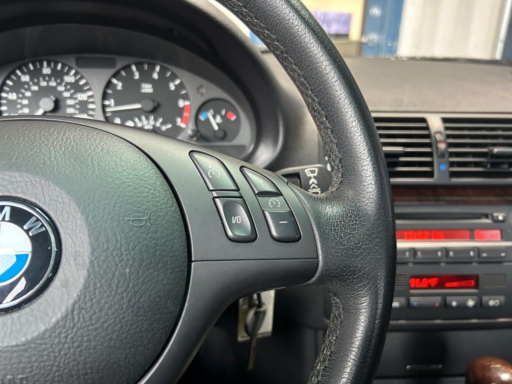 2003 BMW 3 Series 325i