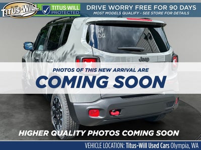 2023 Jeep Renegade Trailhawk