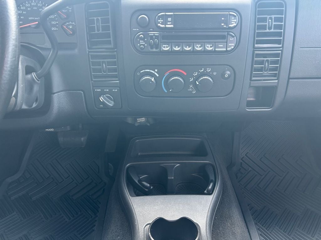 2004 Dodge Dakota SLT 131 WB