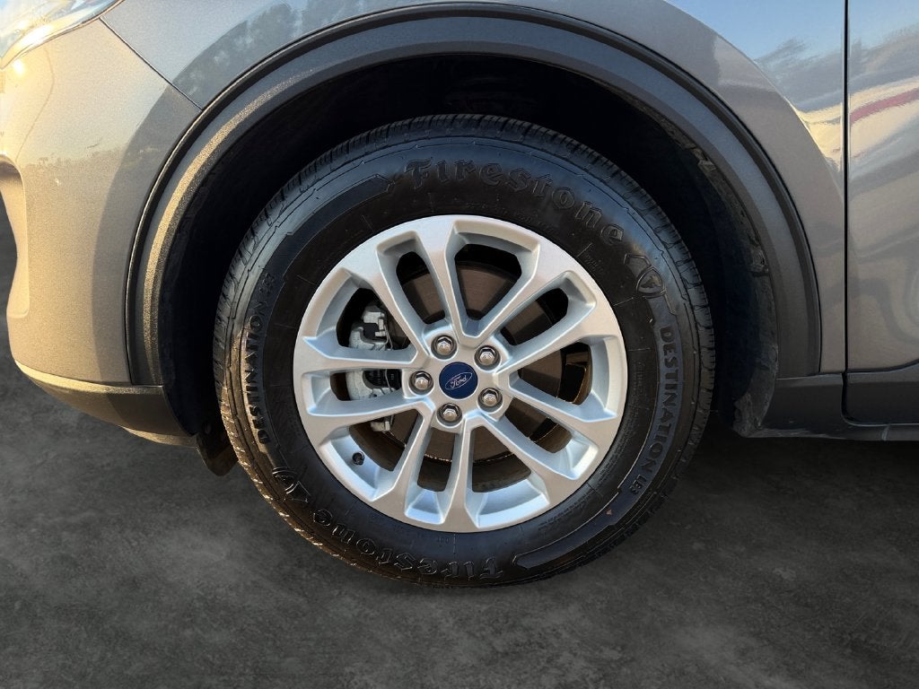 2022 Ford Escape Hybrid SE