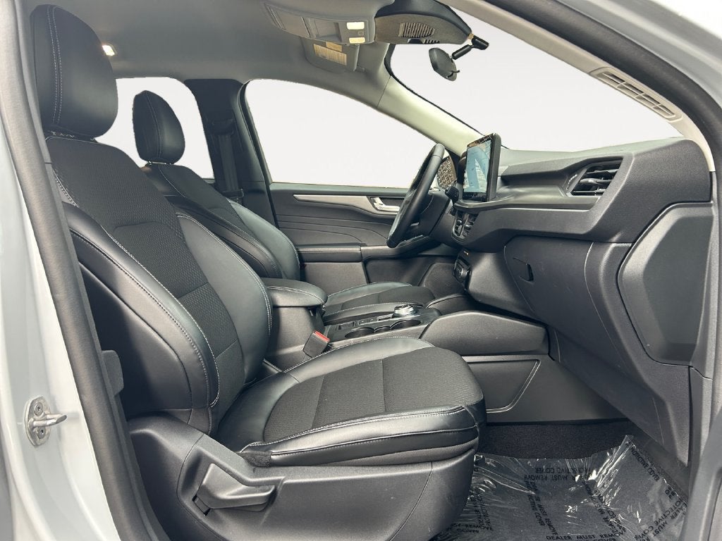2025 Ford Escape Plug-In Hybrid Base