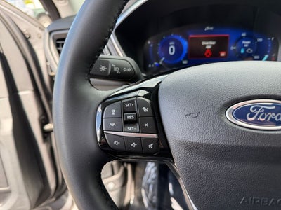 2022 Ford Escape Hybrid Titanium