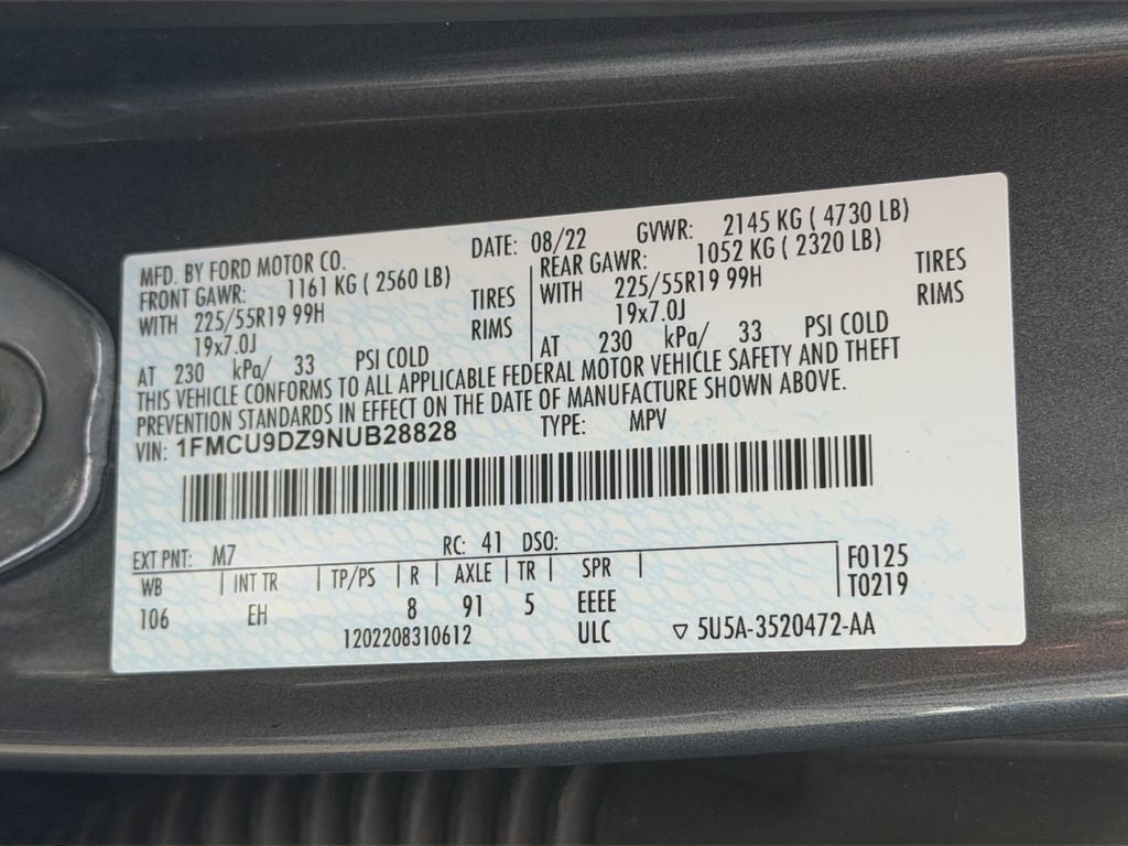 2022 Ford Escape Hybrid Titanium