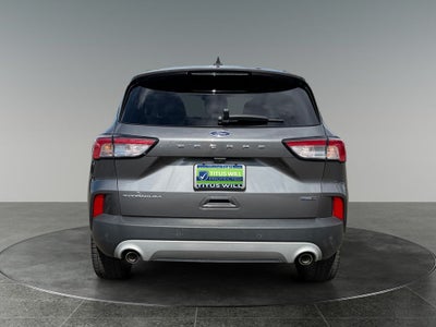 2022 Ford Escape Hybrid Titanium