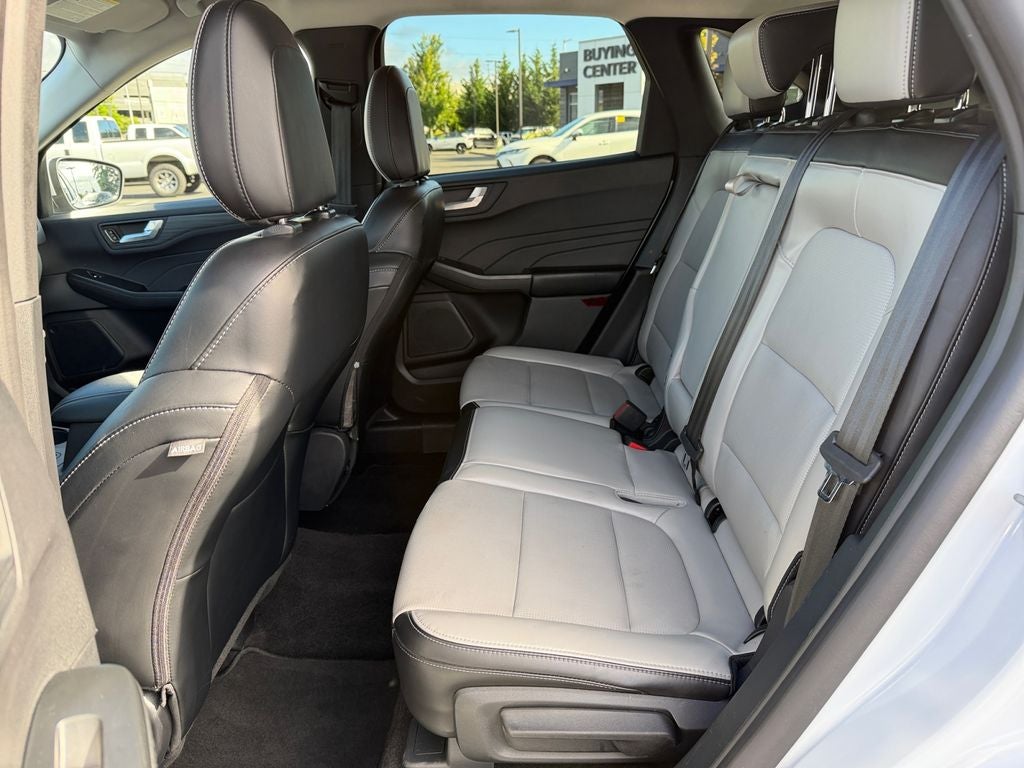 2025 Ford Escape Platinum