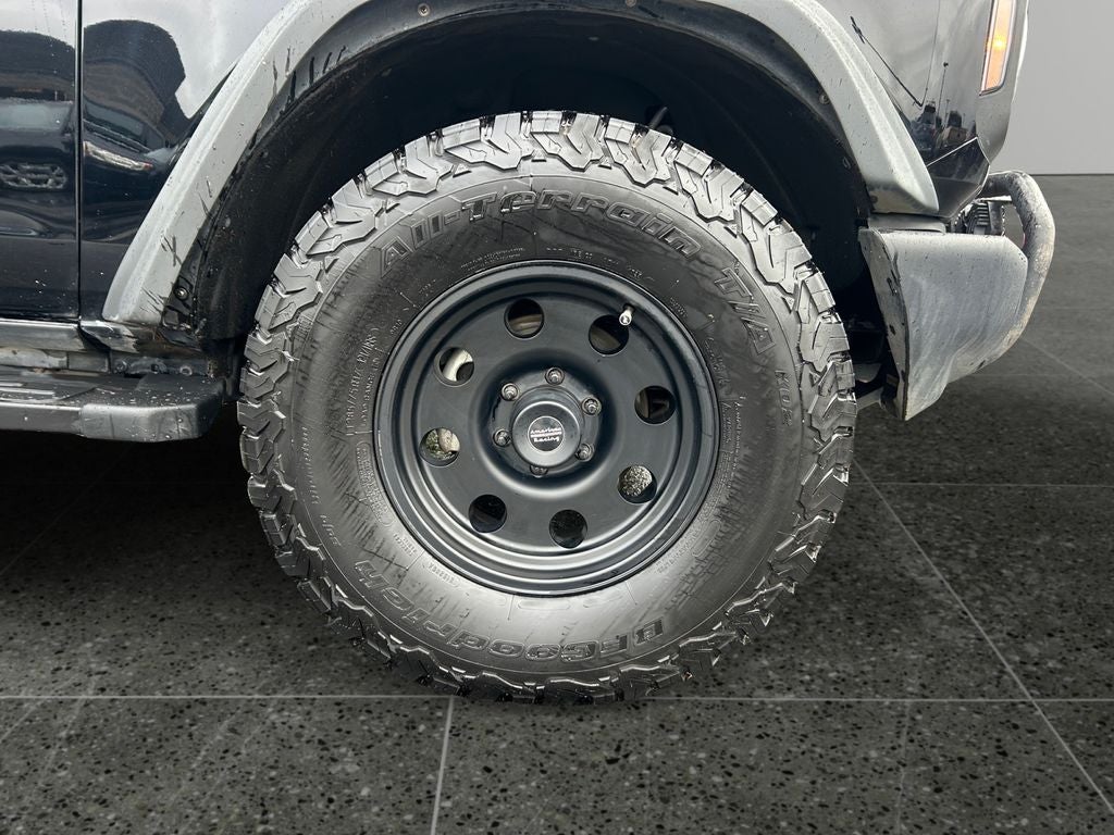 2022 Ford Bronco Base