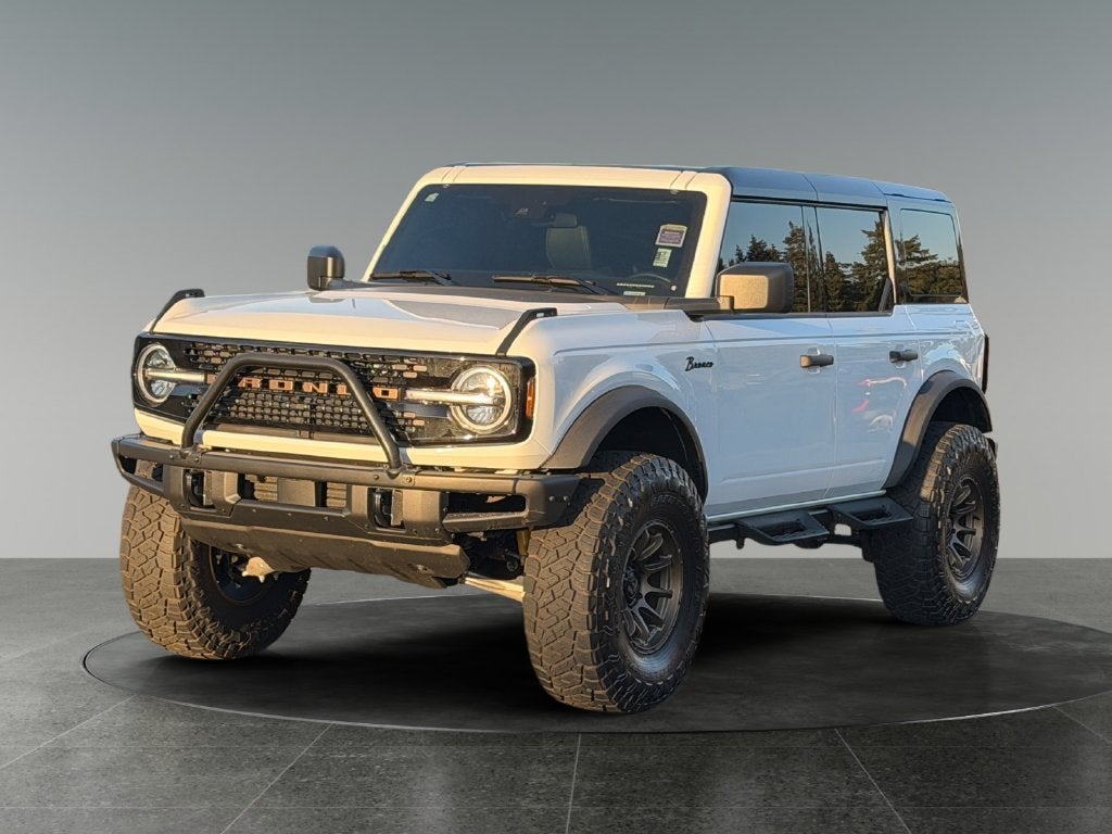 2025 Ford Bronco Badlands LIFTED W/ FUEL WHEELS AND 37" TIRES