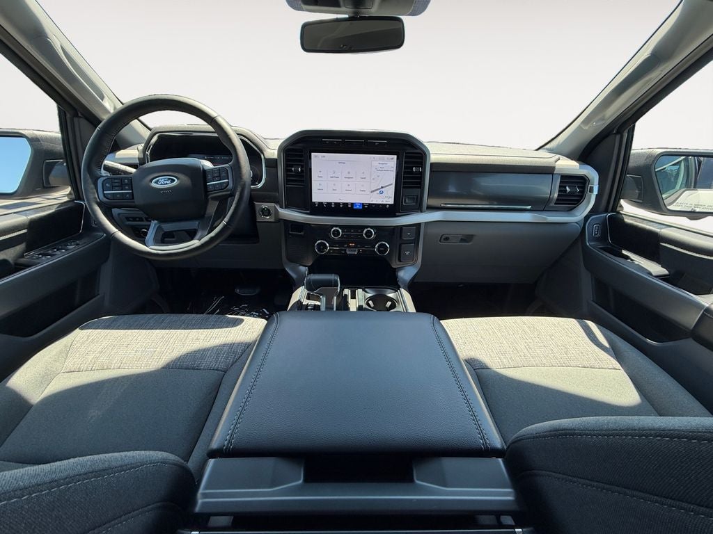 2023 Ford F-150 Lightning XLT
