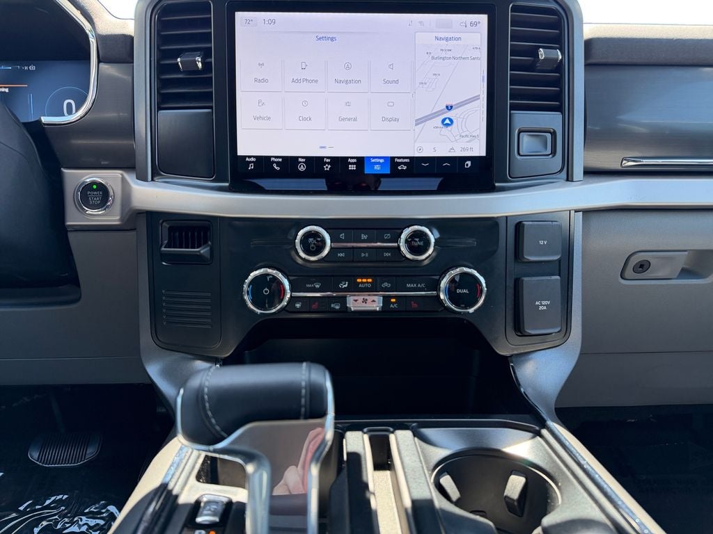 2023 Ford F-150 Lightning XLT
