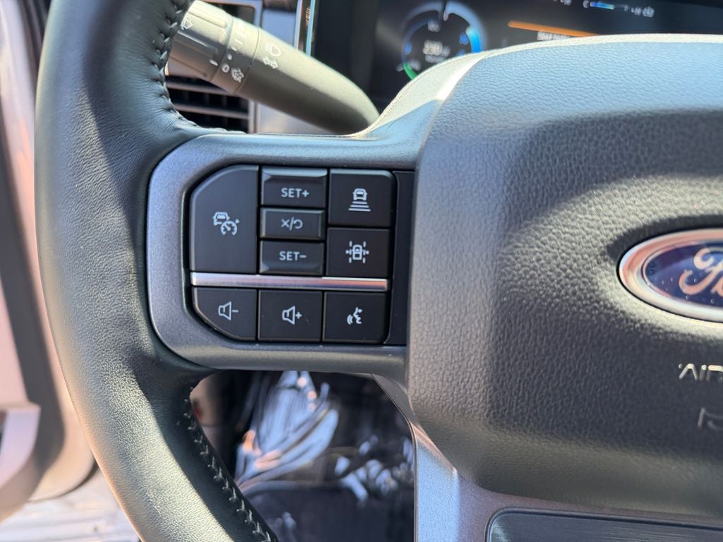 2023 Ford F-150 Lightning XLT