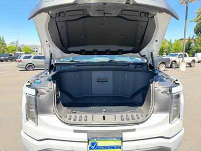 2023 Ford F-150 Lightning XLT