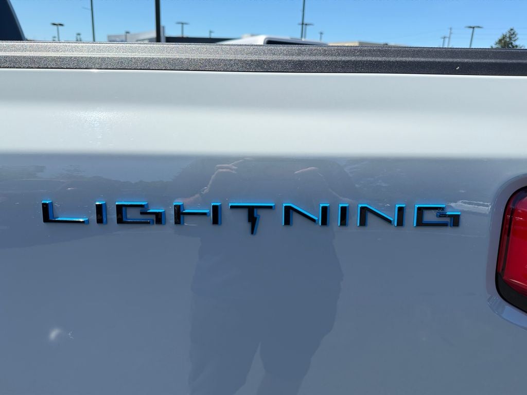 2023 Ford F-150 Lightning XLT