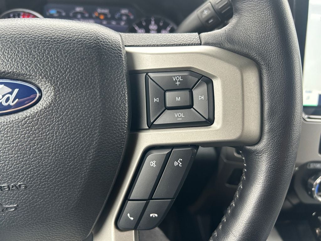 2022 Ford F-350SD Lariat