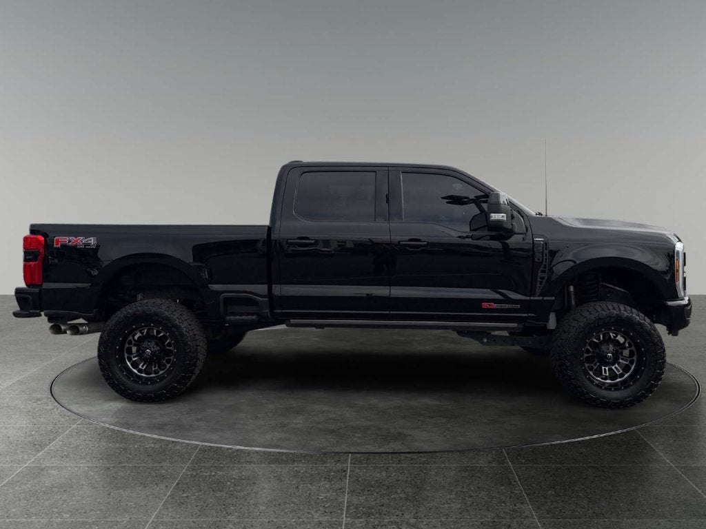 2025 Ford F-350SD Platinum LIFTED
