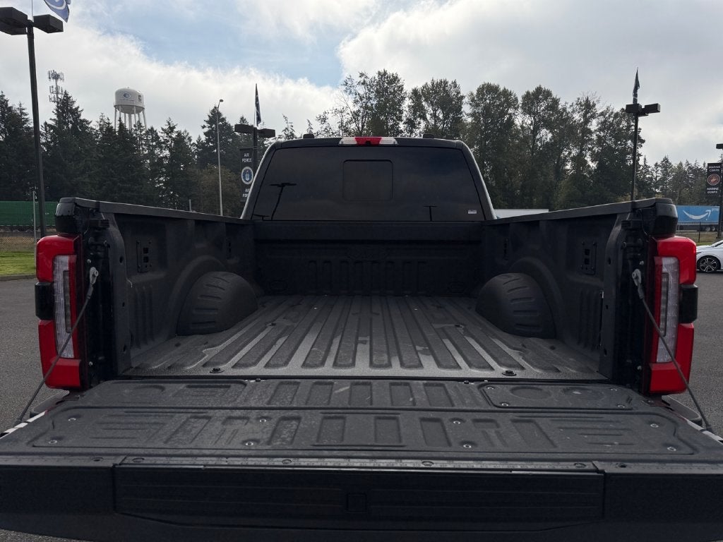 2025 Ford F-350SD Platinum LIFTED