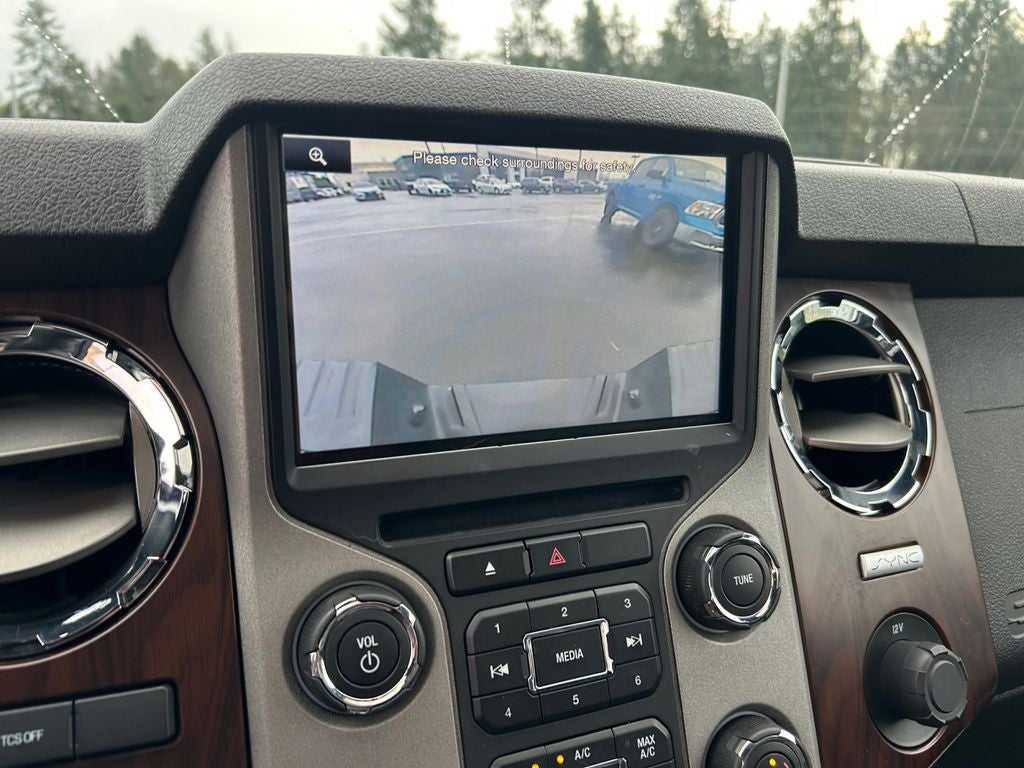 2016 Ford F-350SD Lariat