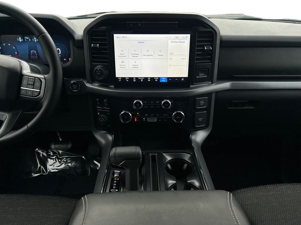 2025 Ford F-150 XLT Hybrid