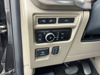 2024 Ford F-150 Platinum Hybrid