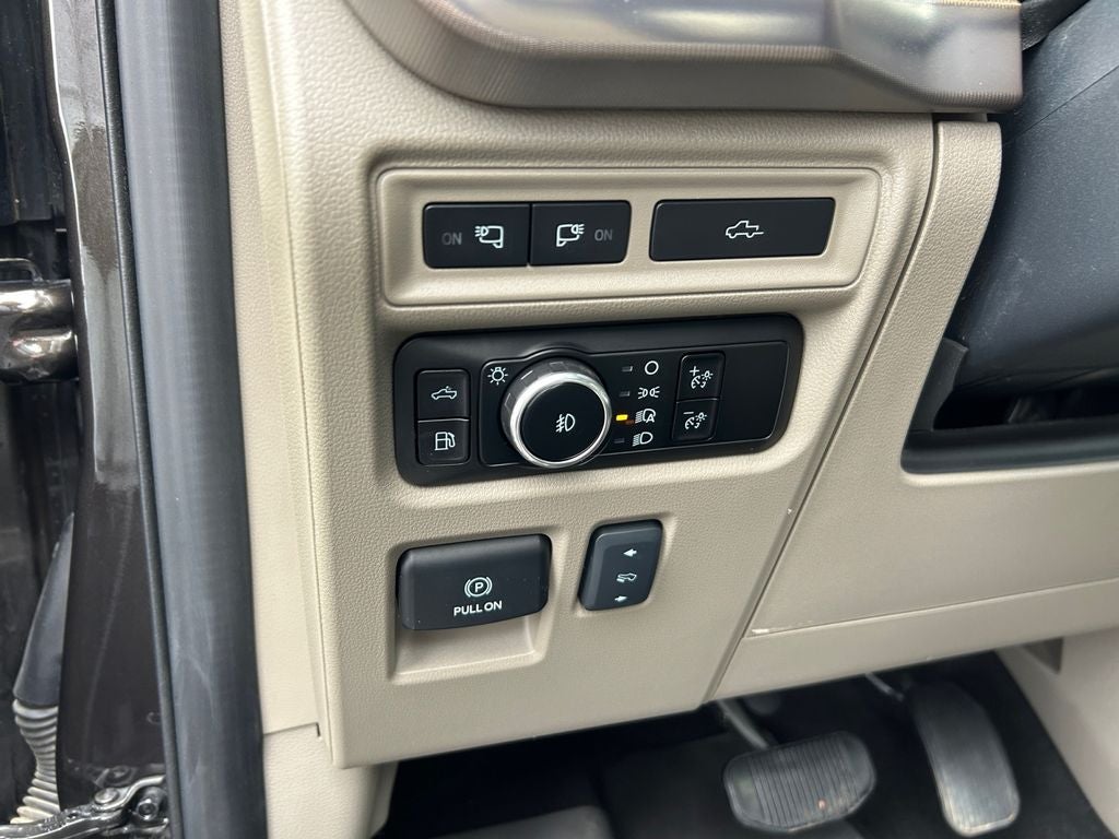 2024 Ford F-150 Platinum Hybrid