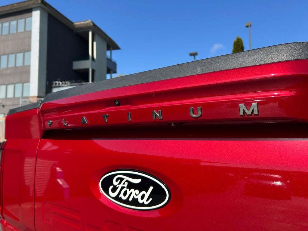 2025 Ford F-150 Platinum