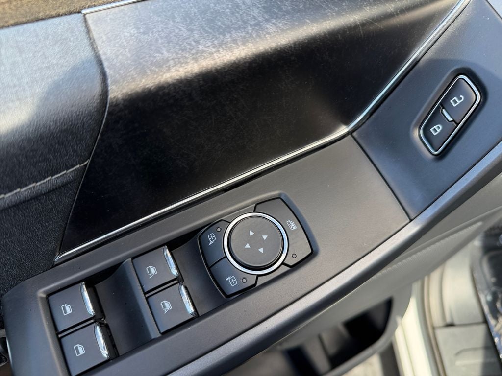 2024 Ford F-150 Lightning XLT