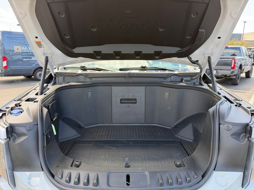 2024 Ford F-150 Lightning XLT