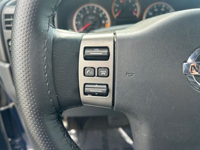2011 Nissan Titan SV