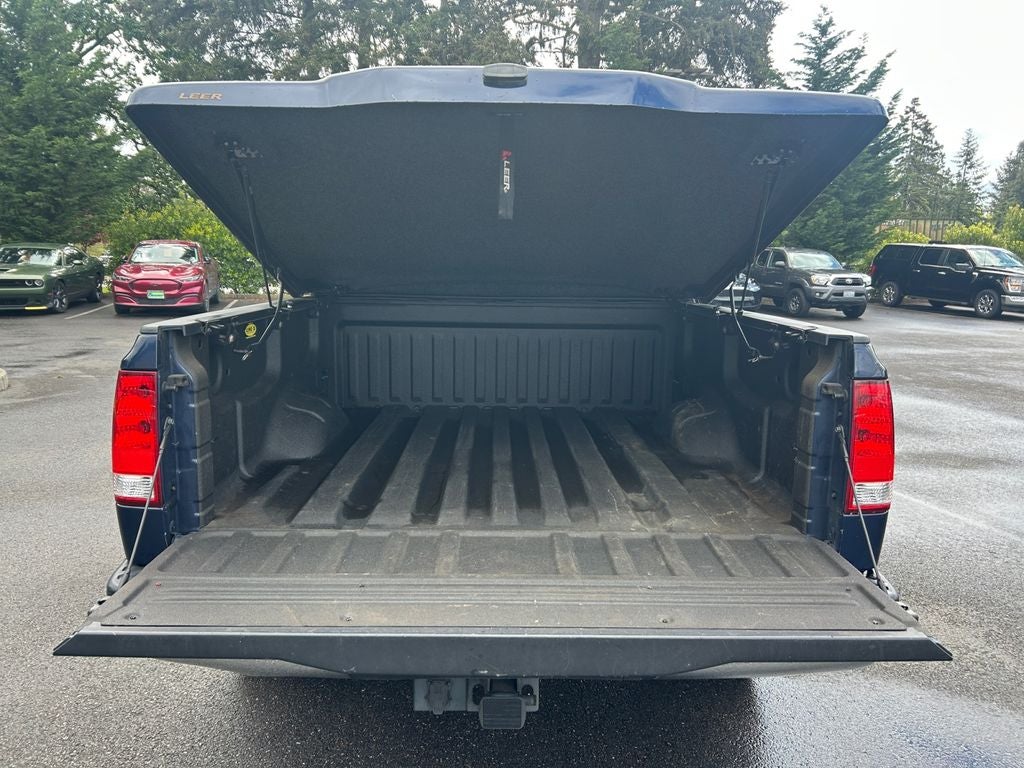 2011 Nissan Titan SV