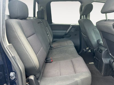 2011 Nissan Titan SV