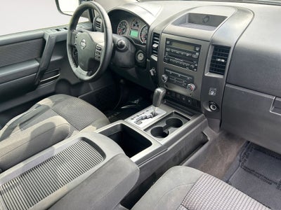 2011 Nissan Titan SV