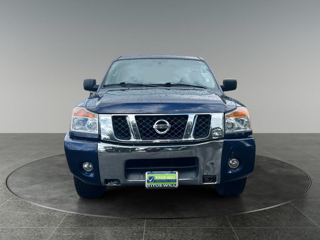 2011 Nissan Titan SV