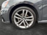 2018 Volkswagen Passat 2.0T R-Line