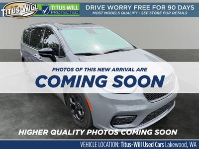 2025 Chrysler Pacifica Hybrid Select Premium S Appearance