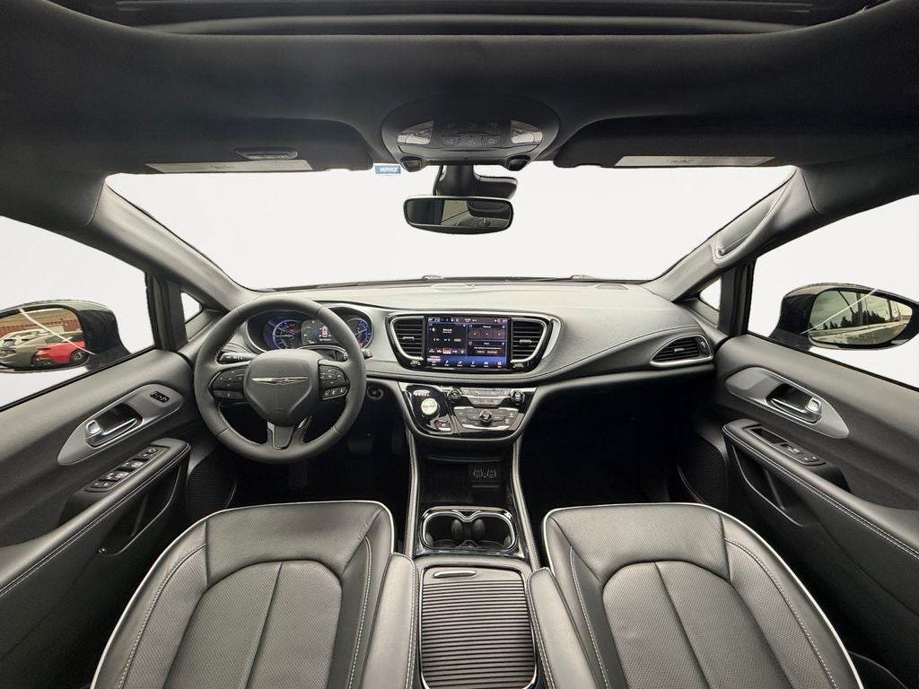 2025 Chrysler Pacifica Hybrid Select Premium S Appearance
