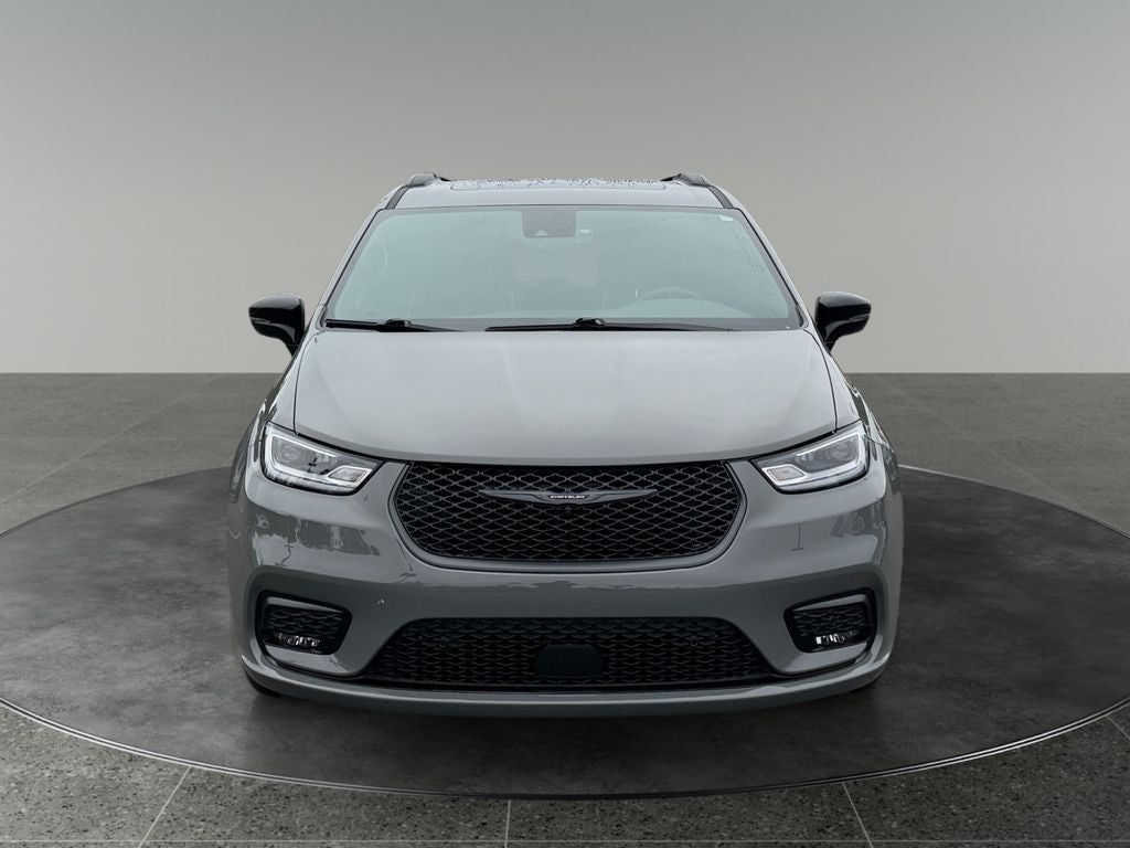 2025 Chrysler Pacifica Hybrid Select Premium S Appearance