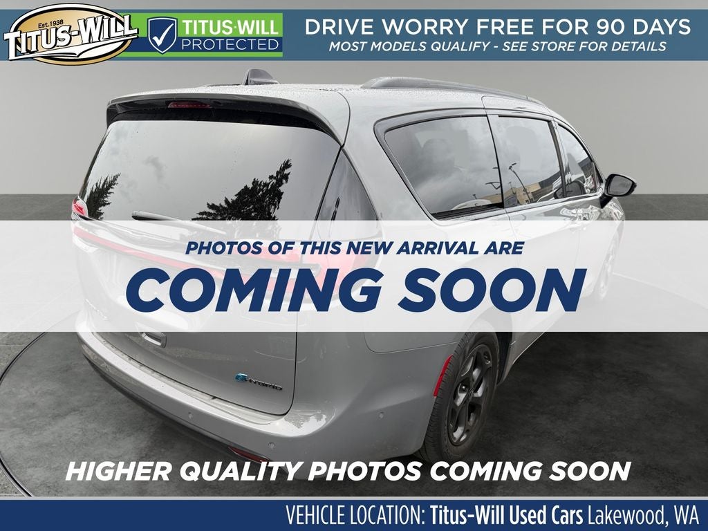 2025 Chrysler Pacifica Hybrid Select Premium S Appearance