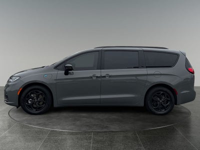 2025 Chrysler Pacifica Hybrid Select Premium S Appearance