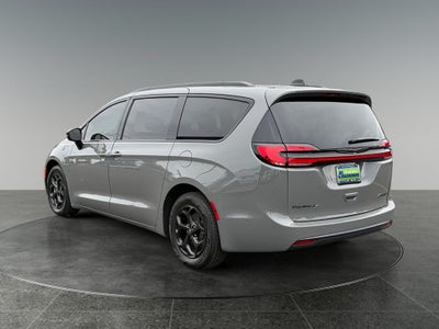2025 Chrysler Pacifica Hybrid Select Premium S Appearance