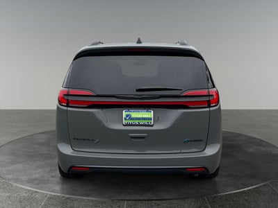 2025 Chrysler Pacifica Hybrid Select Premium S Appearance