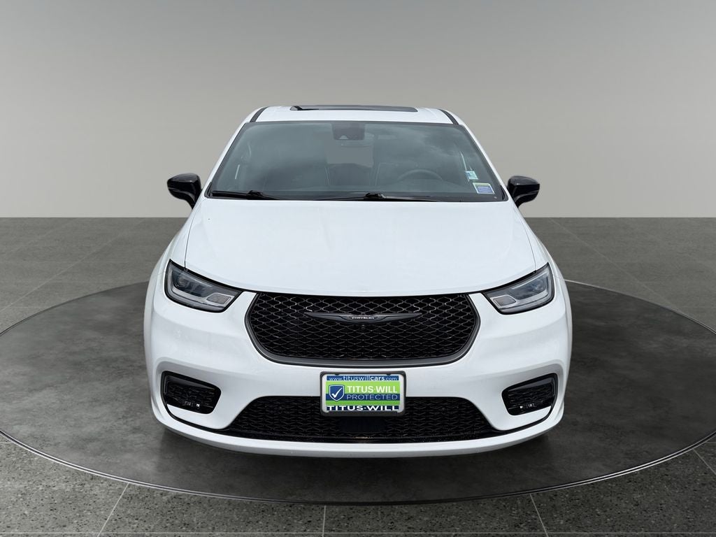2023 Chrysler Pacifica Hybrid Limited
