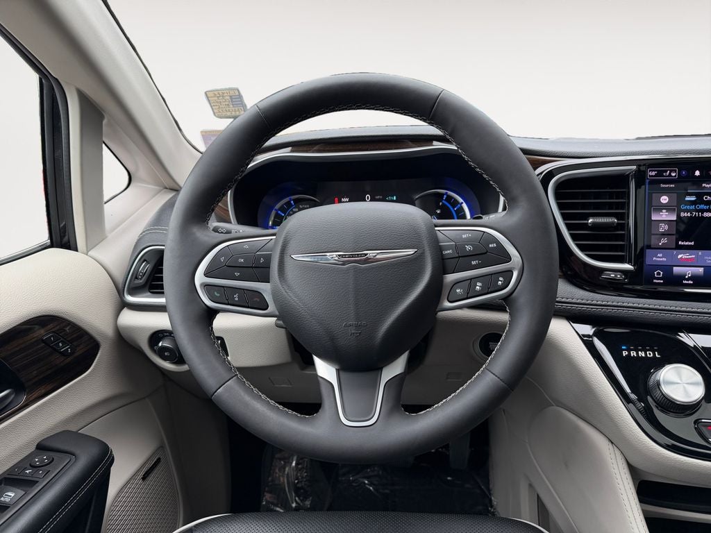 2023 Chrysler Pacifica Hybrid Limited