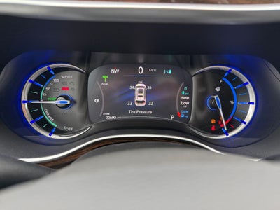 2023 Chrysler Pacifica Hybrid Limited