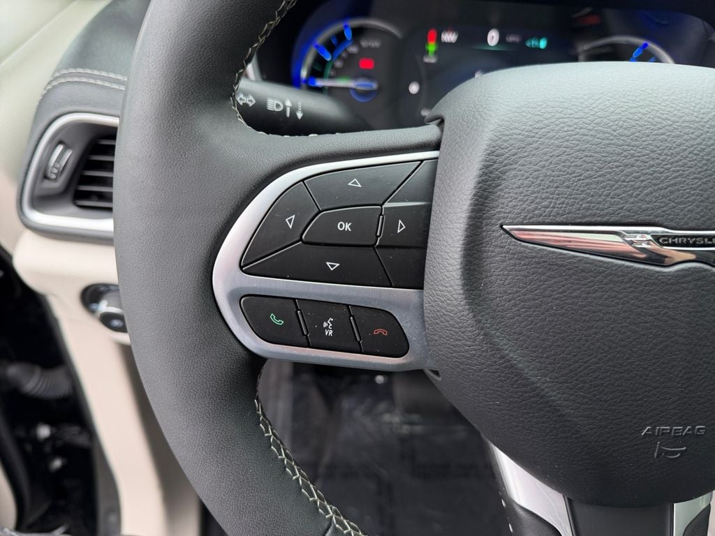 2023 Chrysler Pacifica Hybrid Limited