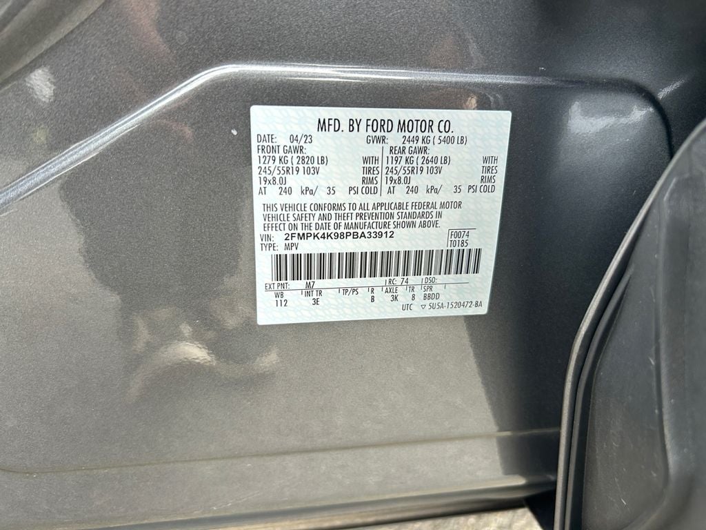 2023 Ford Edge Titanium