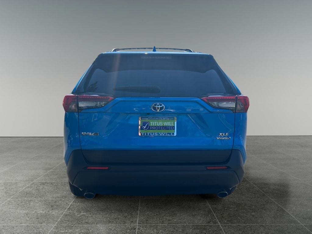 2020 Toyota RAV4 Hybrid XLE